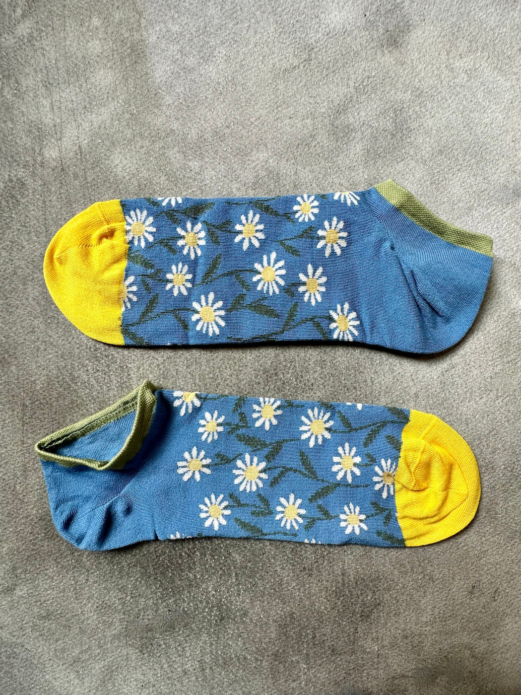 "Daisies" Socks by Bonne Maison