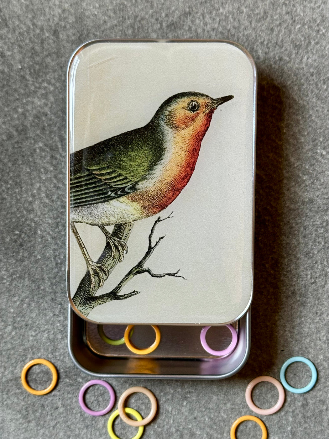 "Robin" Notions Tin