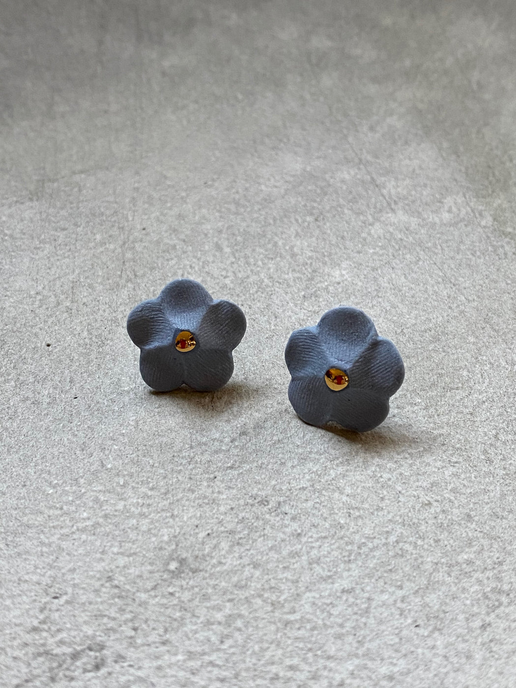 Jenna Vanden Brink Porcelain Flower Earrings - Blue