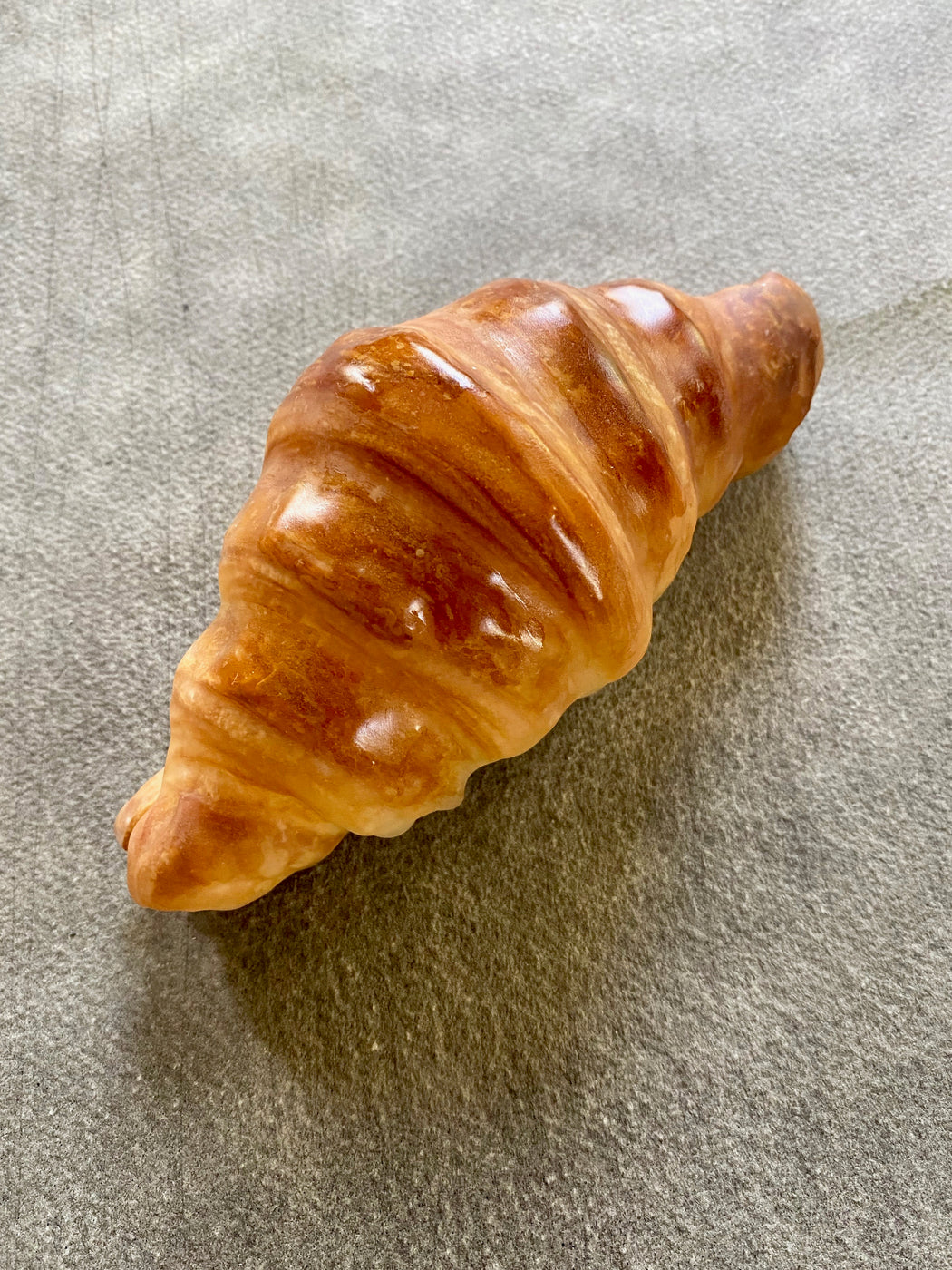 "Croissant" Lamp by Yukiko Morita