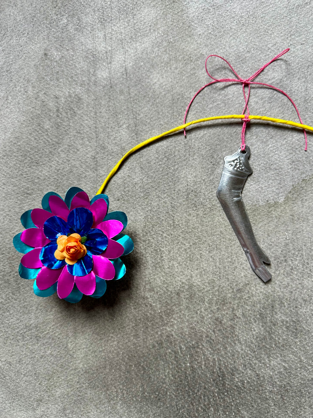 Paper Flower "Arm" Milagro by Momoca