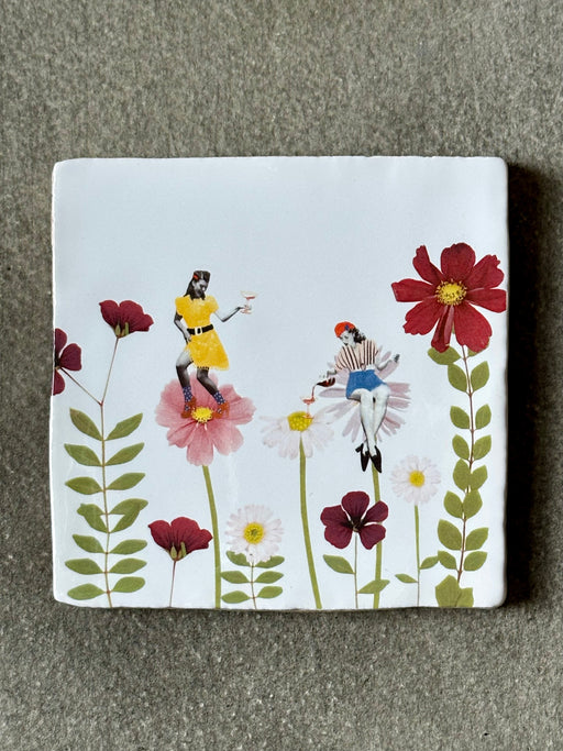 "Free Our Minds" Story Tile by Marga Van Oers