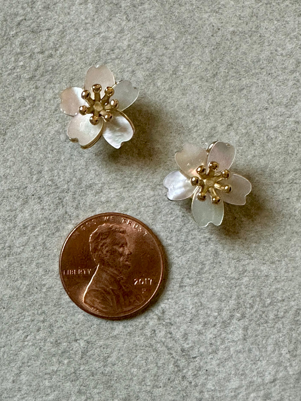Mother-of-Pearl "Flower" earrings by Karine Sultan