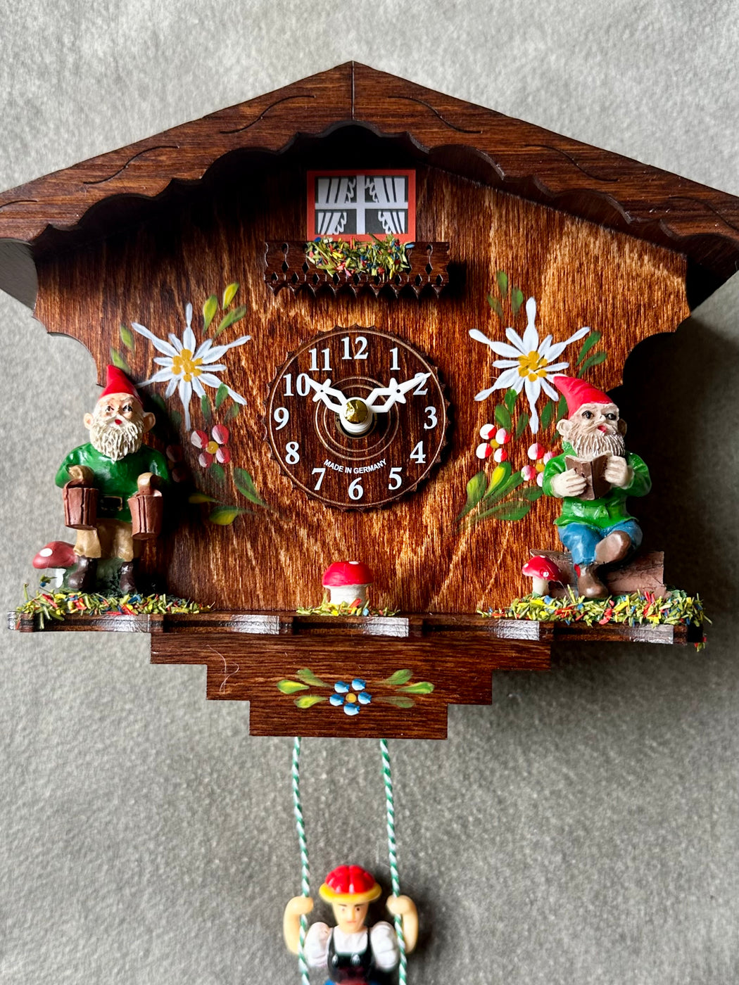 "Annaliesse" Mini Cuckoo Clock
