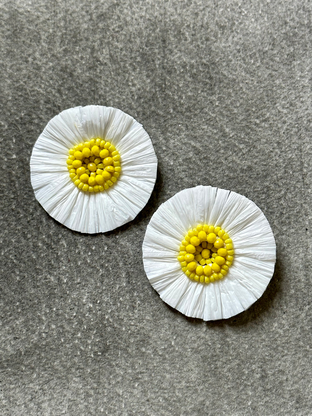 "Daisy" Beaded Raffia Earrings