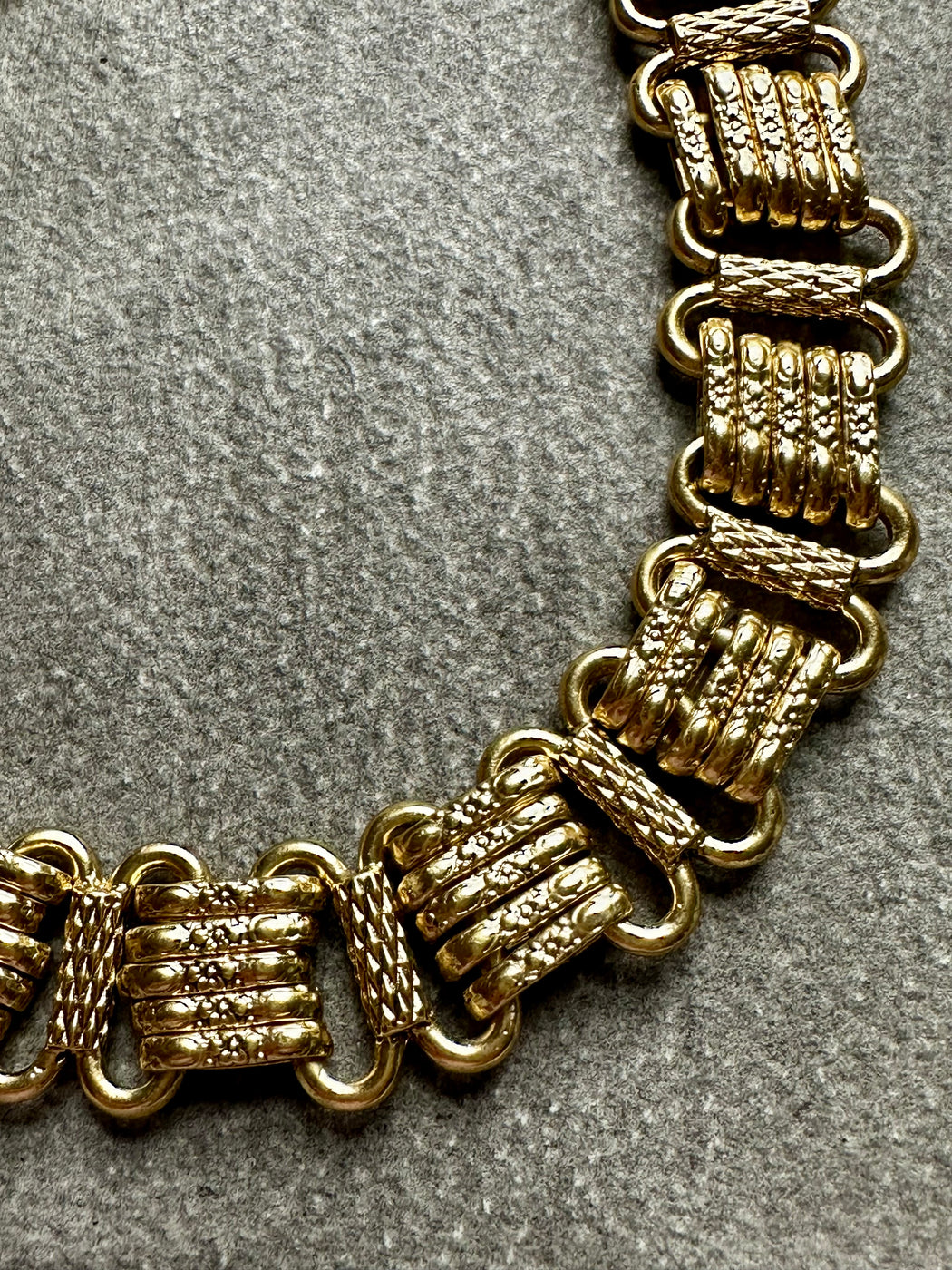 "Textured Link" Choker by Karine Sultan