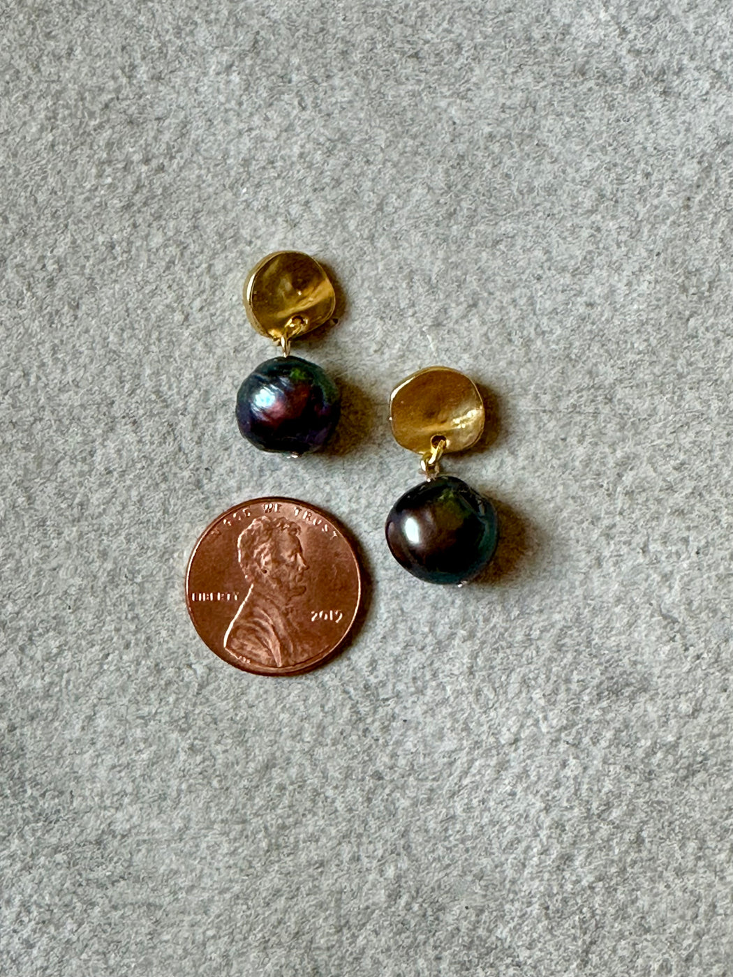 "Coin" Black Pearl Earring by Karine Sultan