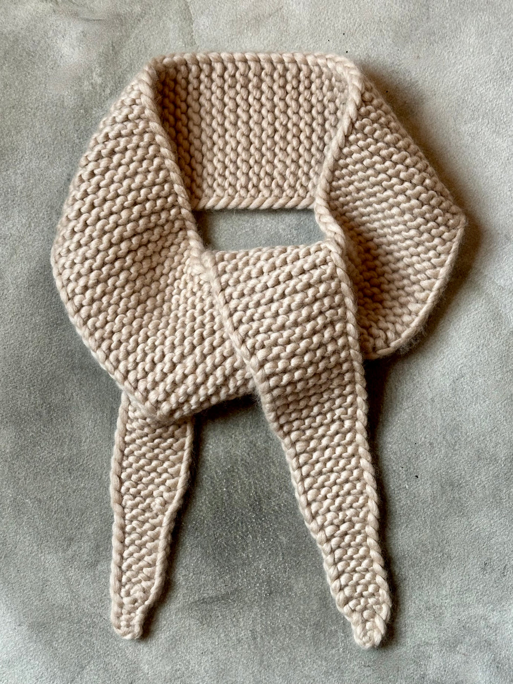 Hand-knitted "Scarflette"