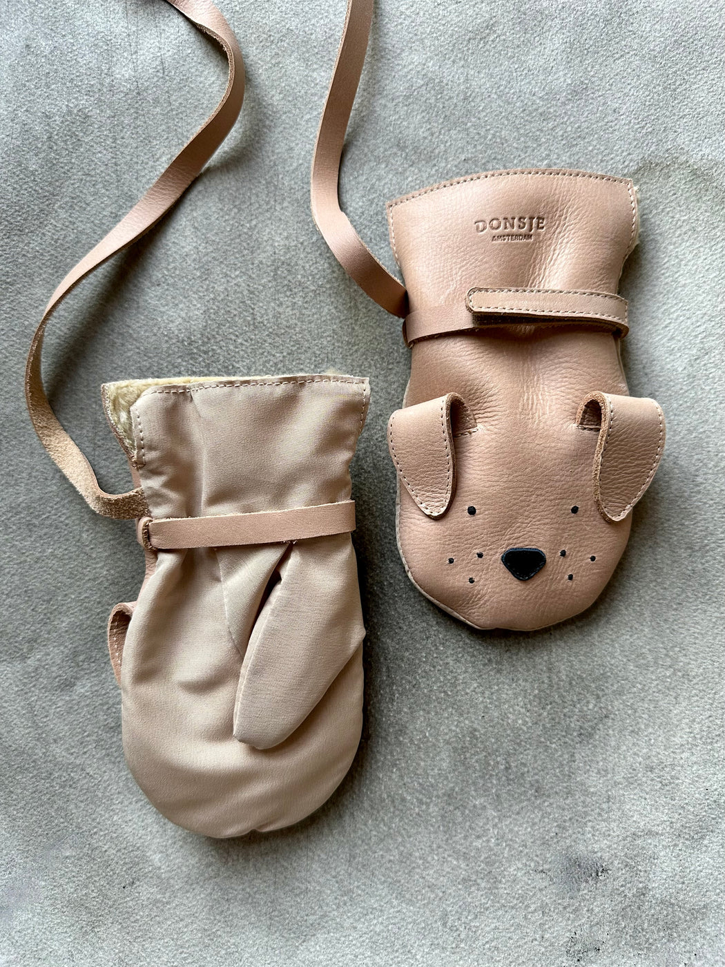 Donsje Leather "Doggy" Mittens:  3 - 4 years