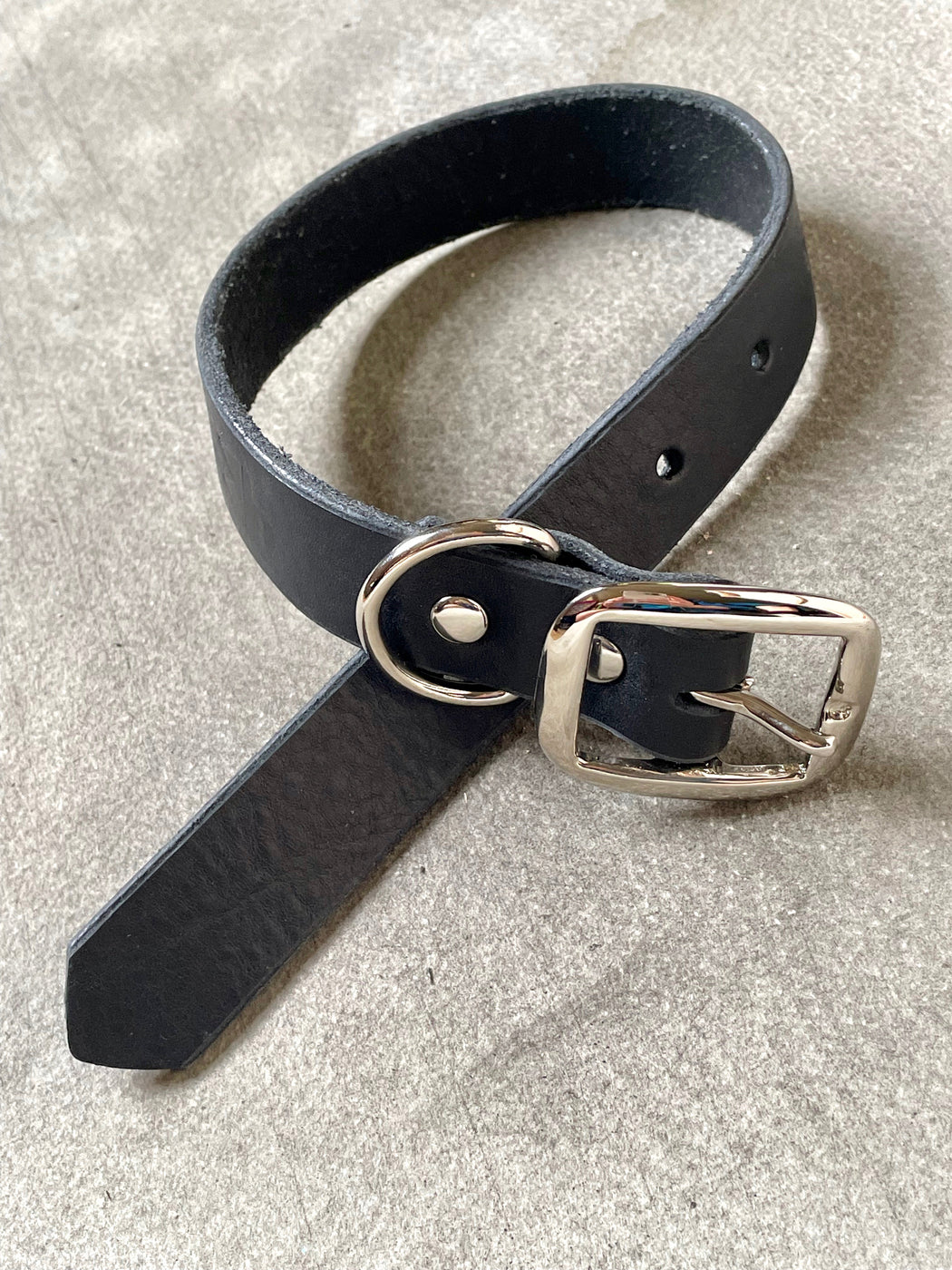 Black Leather Dog Collar by Pike Leather