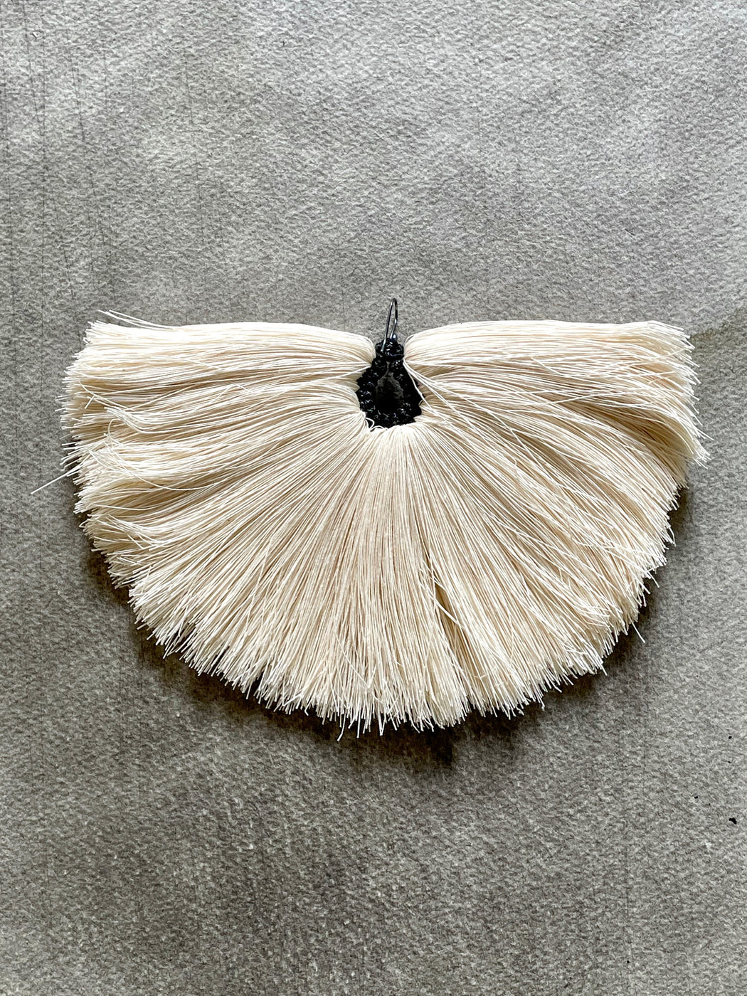 "Plume" Earrings by Caralarga