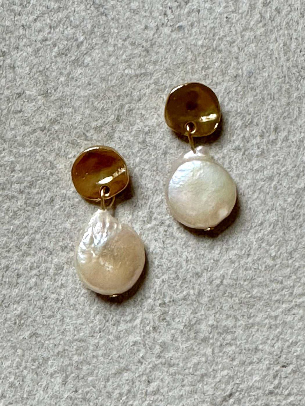 "Coin" Freshwater Pearl Earring by Karine Sultan