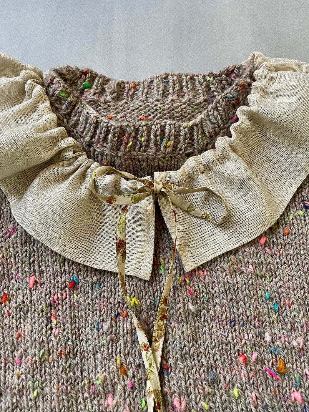 Ruffled Linen Collar by Emma Mierop